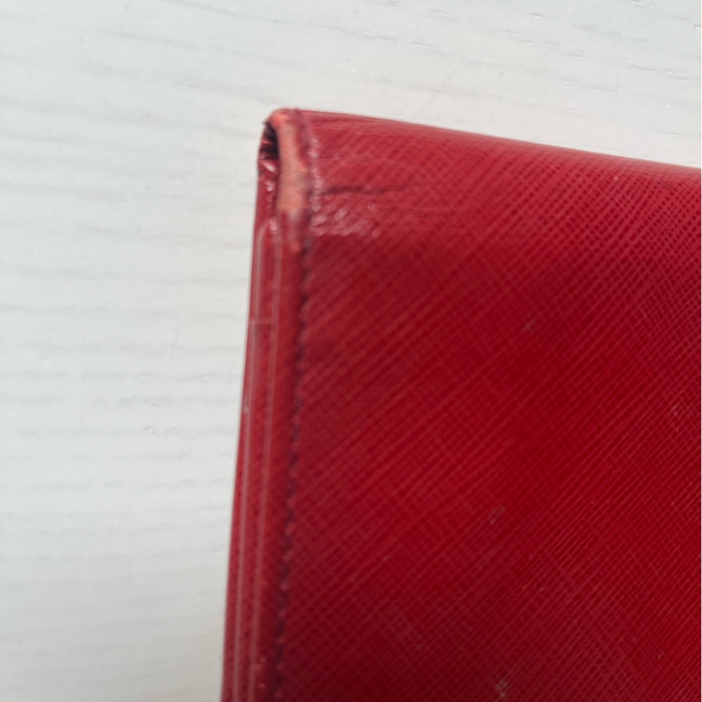 Salvatore Ferragamo Gancini Continental Red Leather Wallet - Picture 4 of 7